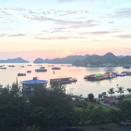 Quang Tung Hotel Dong Khe Sau Bagian luar foto